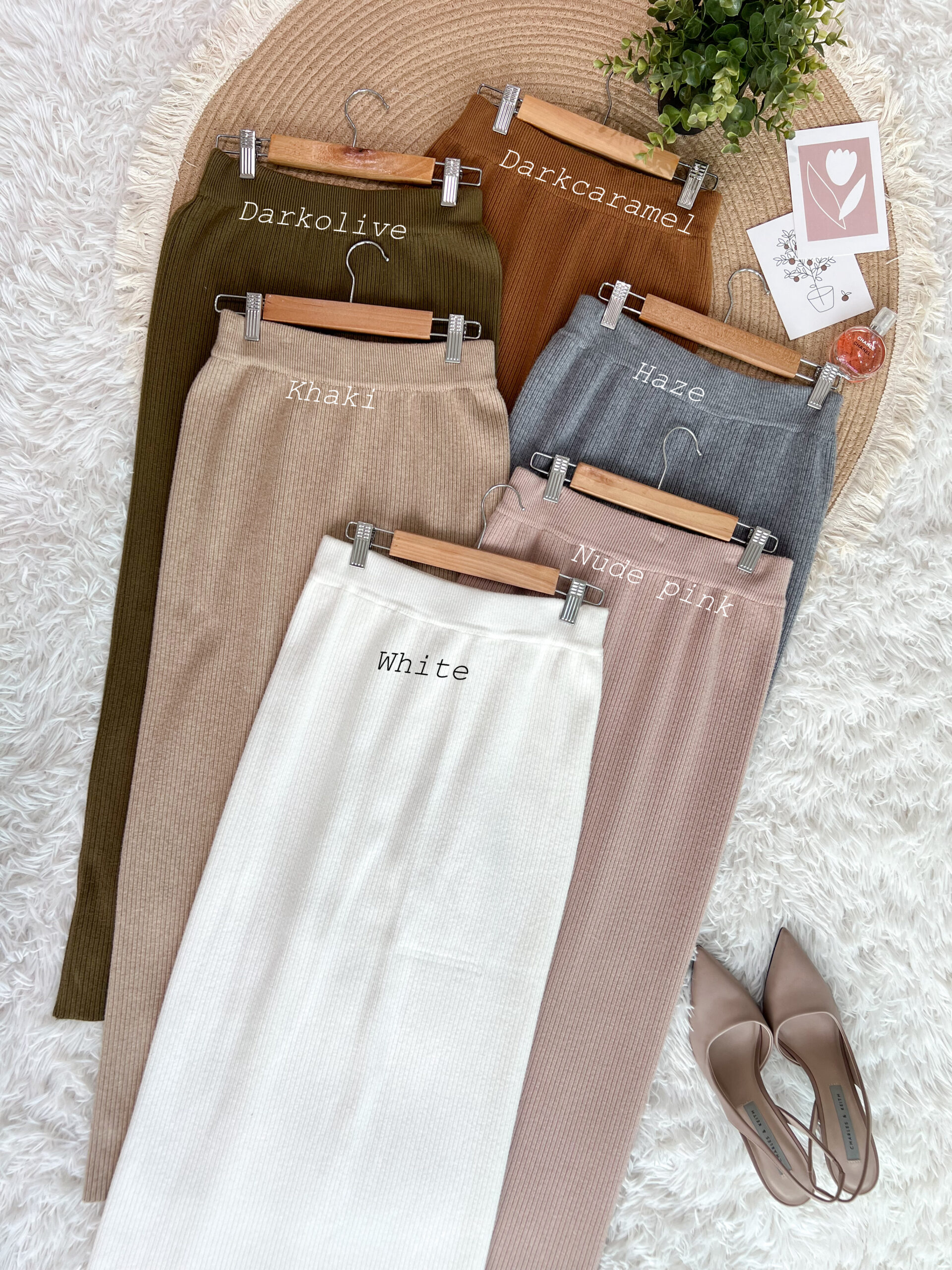 Monica Pencil Skirt - Image 3